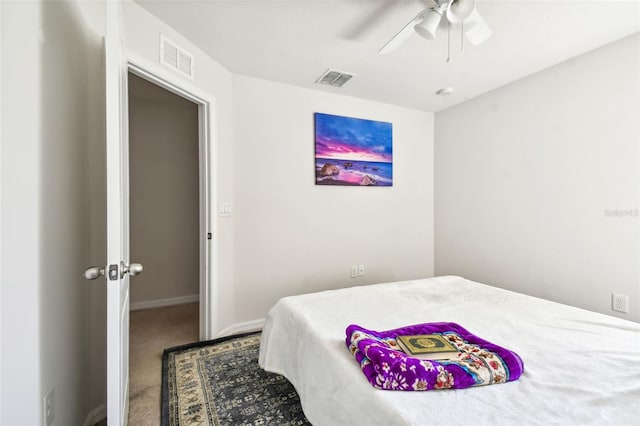 bedroom featuring carpet and ceiling fan