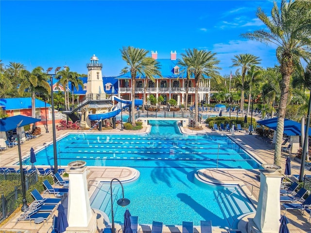 5713 Tybee Island Dr, Apollo Beach, FL 33572 - community pool with a water slide