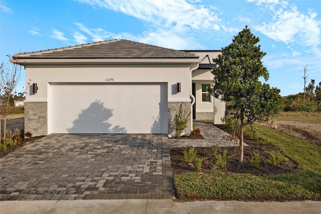 view of front of home featuring a garage