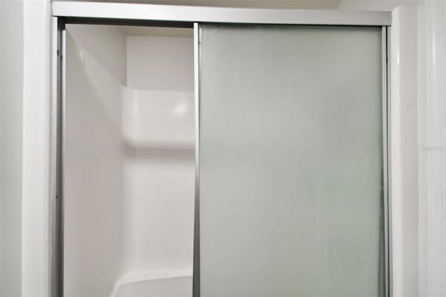36750 US Highway 19 N Unit 01104, Palm Harbor, FL 34684 - bathroom with a stall shower