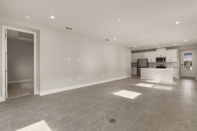 view of unfurnished living room