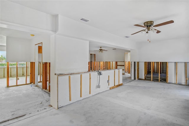 spare room featuring ceiling fan