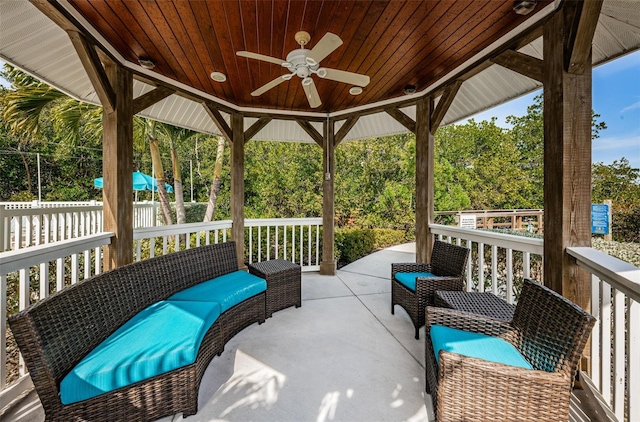 view of patio featuring ceiling fan and an outdoor hangout area