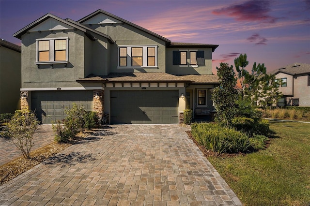 view of front facade with a garage