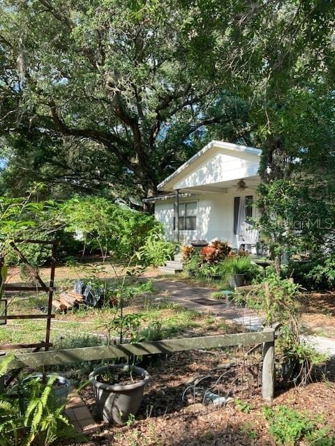 111 14th St SE, Ruskin, FL 33570 - view of yard