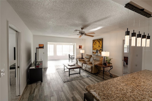1506 Bentwood Dr, Sun City Center, FL 33573 - photo 16