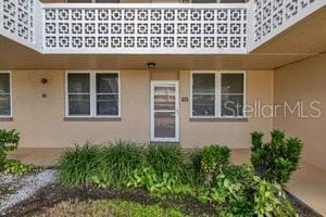 4915 Bay St NE Unit 123, Saint Petersburg, FL 33703 - view of doorway to property