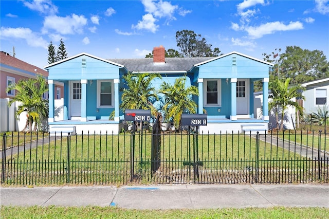 view of front of home featuring covered porch