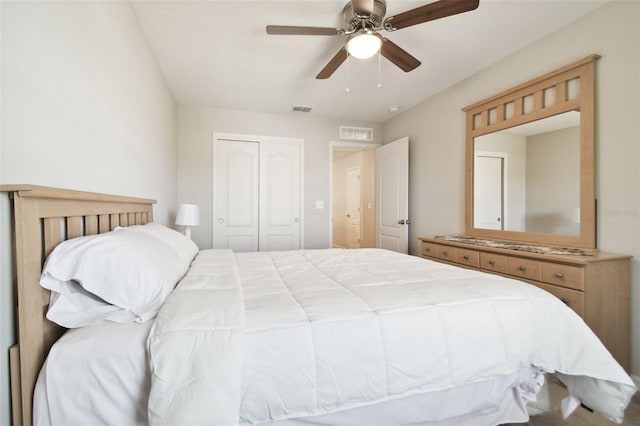 bedroom featuring a closet and ceiling fan