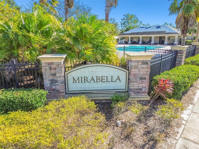 view of community / neighborhood sign