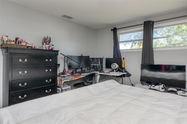 10273 109th Ave, Largo, FL 33773 - bedroom with multiple windows