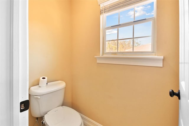 bathroom featuring toilet