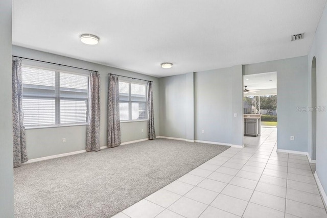 view of carpeted spare room