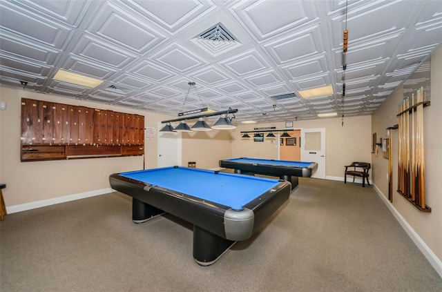 playroom featuring an ornate ceiling, baseboards, visible vents, and pool table