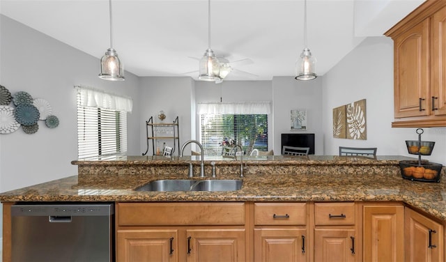 kitchen featuring a wealth of natural light, sink, ceiling fan, and stainless steel dishwasher