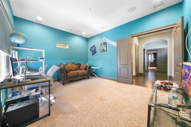 office area with carpet flooring