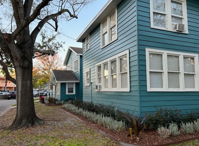 view of home's exterior