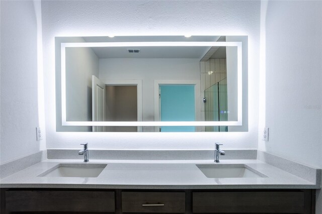 475 Winwood Ct, Port Charlotte, FL 33954 - bathroom with double vanity