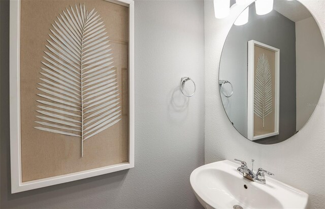 bathroom with sink