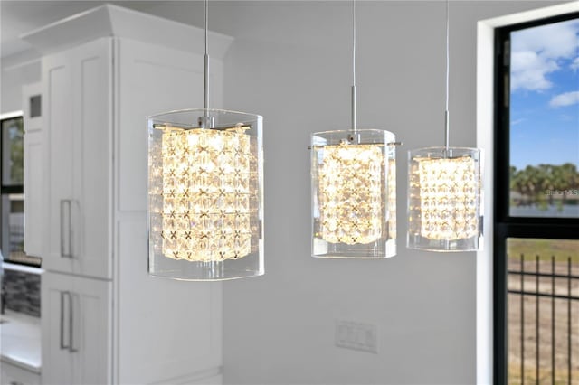 13750 Park Blvd Unit 2, Seminole, FL 33776 - detailed view of a chandelier