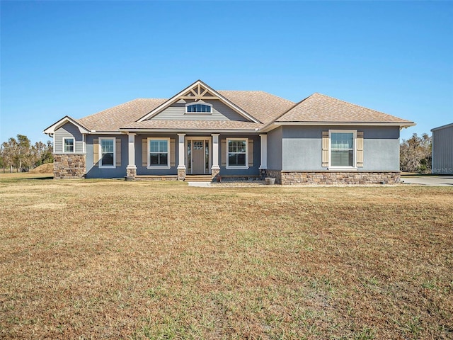 view of front of property with a front lawn