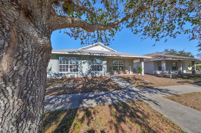 Listing photo 3 for 1212 Bayou Pass Dr, Ruskin FL 33570