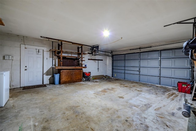 garage featuring washer / clothes dryer