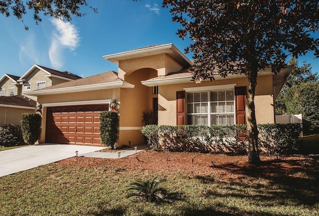 view of front of home featuring a garage