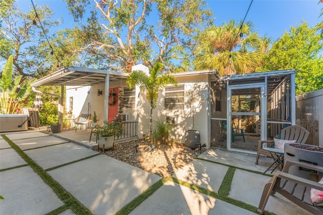 727 53rd Ter N, Saint Petersburg, FL 33703 - view of outdoor structure featuring fence
