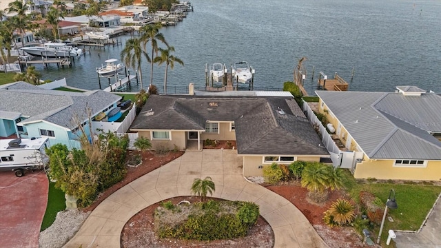 bird's eye view featuring a water view