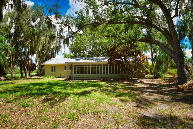 160 Bayshore Dr, Terra Ceia, FL 34250