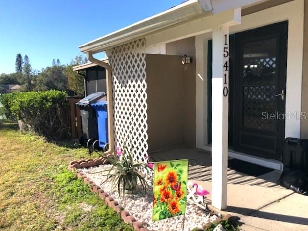 view of property entrance