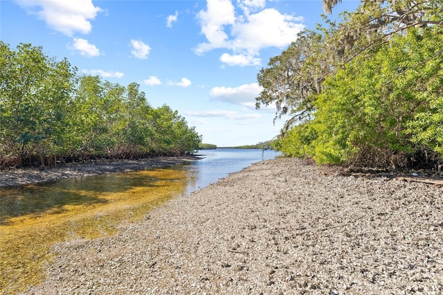 2312 W Shell Point Rd, Ruskin, FL 33570