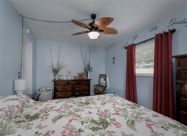 bedroom featuring ceiling fan