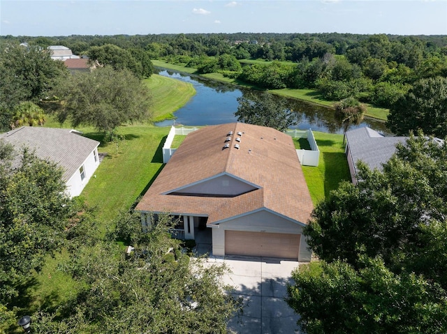 bird's eye view featuring a water view