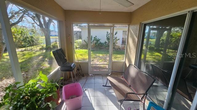 view of sunroom / solarium