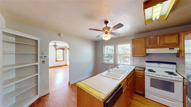 1149 Sedeeva St, Clearwater, FL 33755 - kitchen with dishwashing machine, under cabinet range hood, electric range, a sink, and a ceiling fan