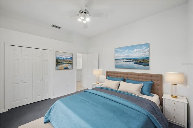 bedroom featuring a closet and ceiling fan