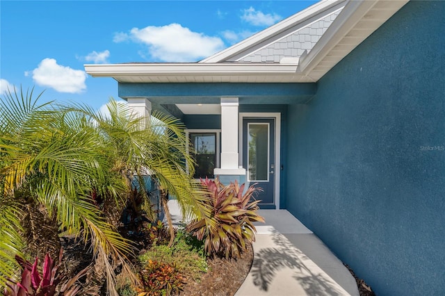 13584 Old Creek Ct, Parrish, FL 34219 - entrance to property with stucco siding