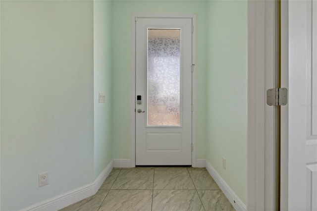 13584 Old Creek Ct, Parrish, FL 34219 - entryway with baseboards