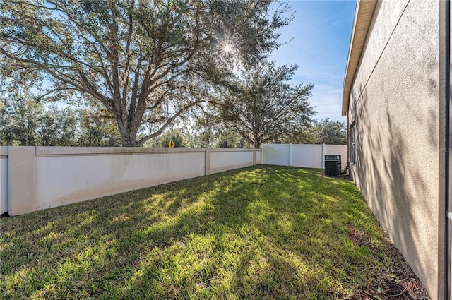 3602 Juneberry Dr, Wesley Chapel, FL 33543 - view of yard with cooling unit
