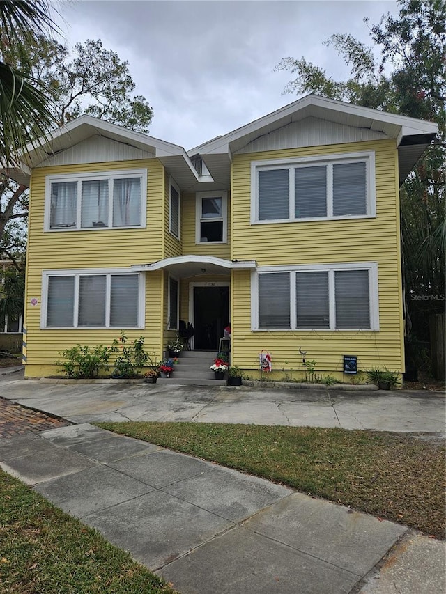 view of front of house