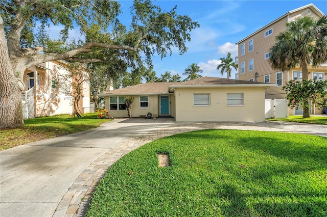 1904 Arrowhead Dr NE, Saint Petersburg, FL 33703 - photo 22