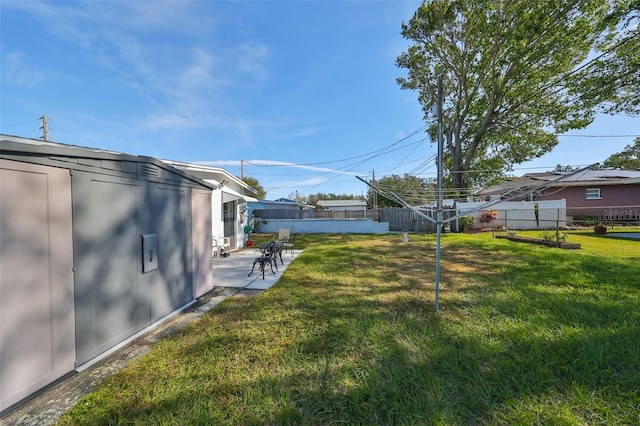 view of yard with a patio