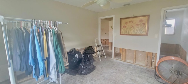 2800 47th St S, Gulfport, FL 33711 - spacious closet with ceiling fan