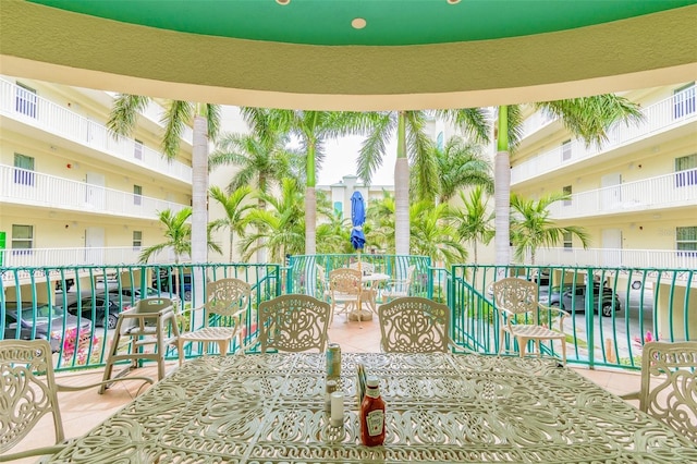 12000 Gulf Blvd Unit 208-S, Treasure Island, FL 33706 - view of patio / terrace