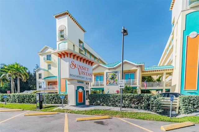 12000 Gulf Blvd Unit 208-S, Treasure Island, FL 33706 - view of building exterior with uncovered parking
