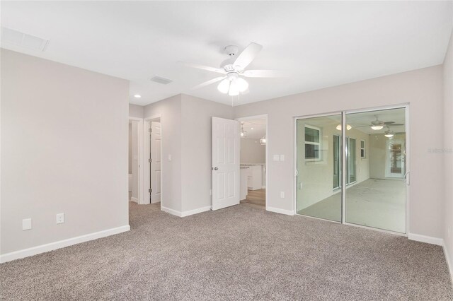 5421 N Nakoma Dr, Beverly Hills, FL 34465 - unfurnished bedroom with carpet, a closet, and ceiling fan