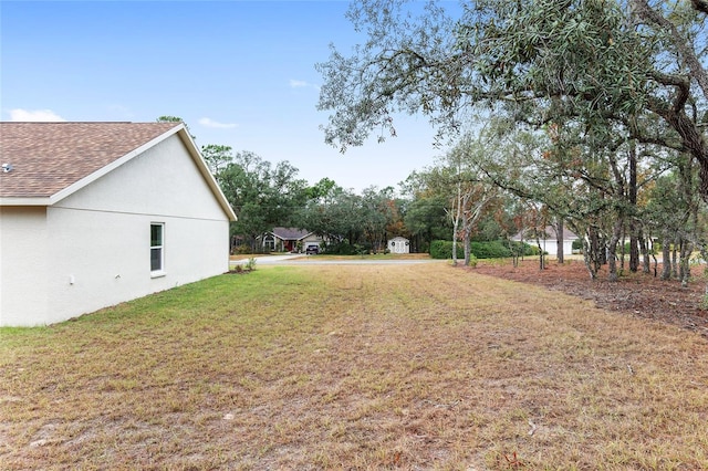 5421 N Nakoma Dr, Beverly Hills, FL 34465 - view of grassy yard