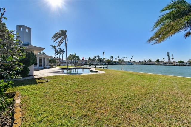 Listing photo 2 for 568 Johns Pass Ave, Madeira Beach FL 33708